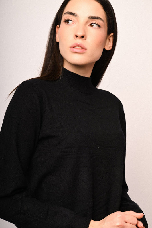 Jersey de cuello alto negro de manga larga, básico, con ajuste holgado